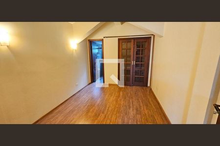 Casa à venda com 5 quartos, 284m² em Jardim Morumbi, São Paulo