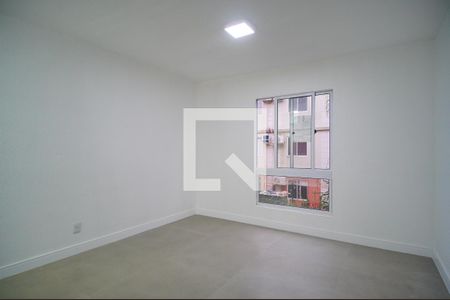 Apartamento à venda com 2 quartos, 44m² em São Miguel, São Leopoldo