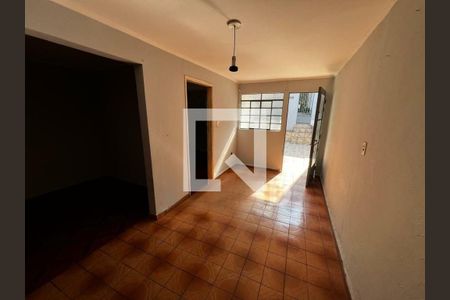 Casa à venda com 2 quartos, 380m² em Vila do Castelo, São Paulo