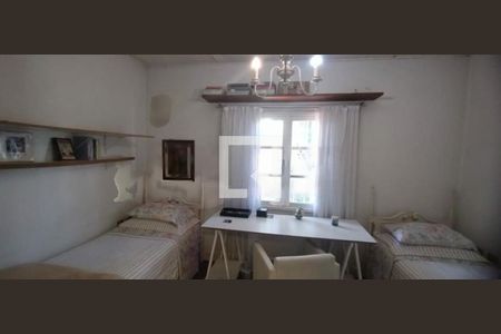 Casa à venda com 4 quartos, 135m² em Campo Belo, São Paulo
