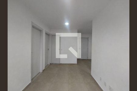 Sala de casa para alugar com 2 quartos, 37m² em Vila Gea, São Paulo
