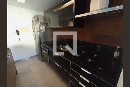 Cozinha de apartamento à venda com 2 quartos, 64m² em Barra da Tijuca, Rio de Janeiro