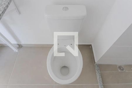 Banheiro de kitnet/studio à venda com 1 quarto, 25m² em Pinheiros, São Paulo