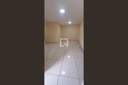 Casa para alugar com 2 quartos, 60m² em City Bussocaba, Osasco