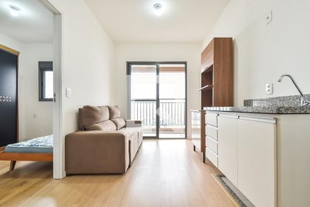 Sala/cozinha de apartamento para alugar com 1 quarto, 29m² em Liberdade, São Paulo