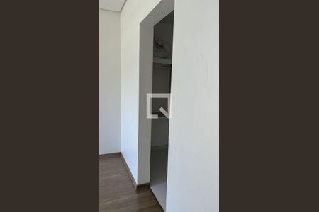 Casa à venda com 4 quartos, 333m² em Swiss Park, Campinas