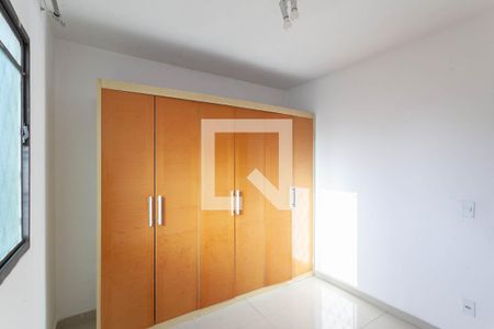 Quarto 1 de apartamento para alugar com 3 quartos, 59m² em Padre Eustáquio, Belo Horizonte