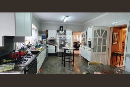 Casa à venda com 5 quartos, 1200m² em Village Sans Souci, Valinhos