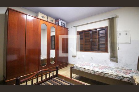 Casa à venda com 2 quartos, 240m² em Vila Ema, São Paulo