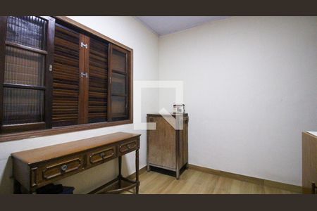 Casa à venda com 2 quartos, 240m² em Vila Ema, São Paulo