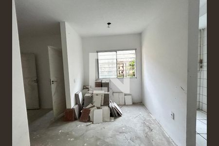 Sala de apartamento à venda com 2 quartos, 41m² em Bonsucesso, Rio de Janeiro