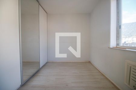 Quarto 2 de apartamento à venda com 3 quartos, 79m² em Tijuca, Rio de Janeiro