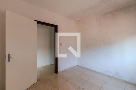 Quarto 2 de apartamento para alugar com 2 quartos, 65m² em Nonoai, Porto Alegre
