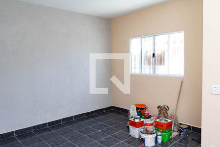 Casa para alugar com 2 quartos, 50m² em Vila Lucia, São Paulo