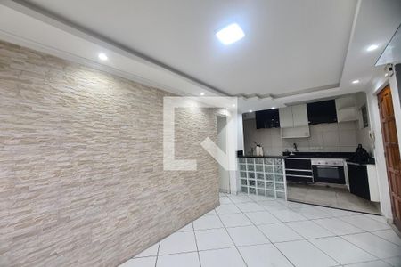 Sala de apartamento à venda com 3 quartos, 50m² em Jardim Santa Teresinha, São Paulo