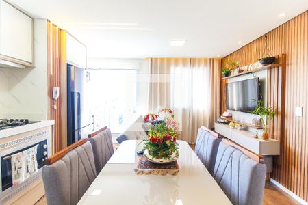 Sala/Cozinha de apartamento para alugar com 1 quarto, 30m² em Cidade Antônio Estêvão de Carvalho, São Paulo