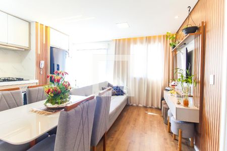 Sala/Cozinha de apartamento para alugar com 1 quarto, 30m² em Cidade Antônio Estêvão de Carvalho, São Paulo