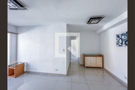 Apartamento para alugar com 2 quartos, 68m² em Lapa, Rio de Janeiro
