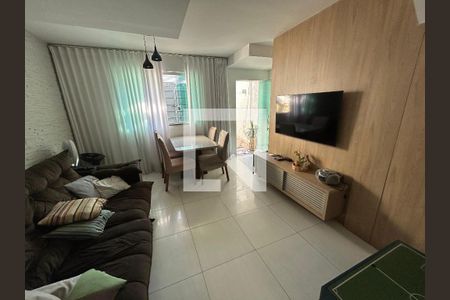 Sala de casa à venda com 3 quartos, 202m² em Candelária, Belo Horizonte