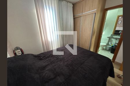 Quarto de casa à venda com 3 quartos, 202m² em Candelária, Belo Horizonte