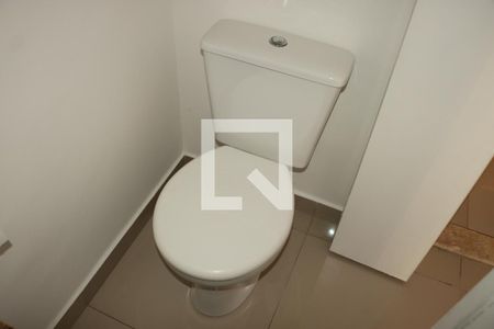 Casa de Condomínio para alugar com 2 quartos, 89m² em Jardim Barbacena, Cotia