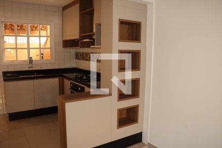 Casa de Condomínio para alugar com 2 quartos, 89m² em Jardim Barbacena, Cotia