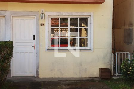 Casa de Condomínio para alugar com 2 quartos, 89m² em Jardim Barbacena, Cotia