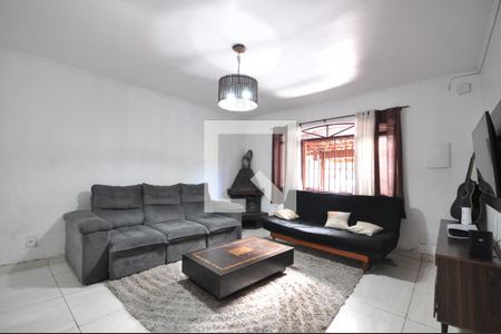 Casa à venda com 3 quartos, 156m² em Horto Florestal, São Paulo