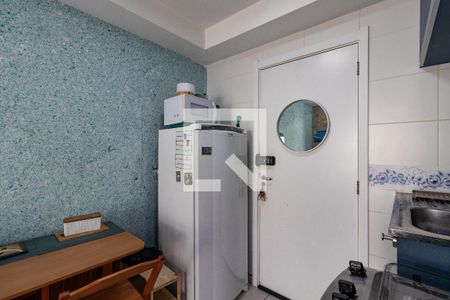 Cozinha de apartamento para alugar com 1 quarto, 32m² em Vila Romana, São Paulo
