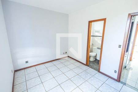 Suíte de apartamento para alugar com 3 quartos, 128m² em Planalto, Belo Horizonte