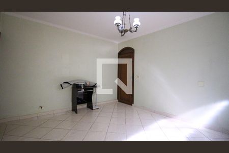 Sala de Jantar de casa para alugar com 4 quartos, 190m² em Jardim Avelino, São Paulo