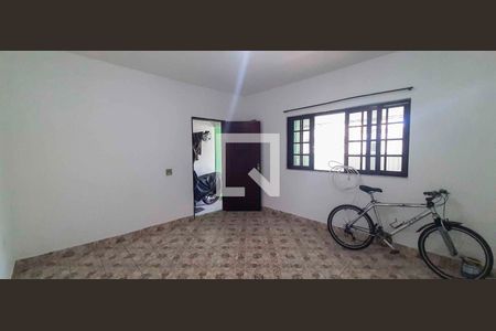 Sala/Quarto de casa para alugar com 1 quarto, 50m² em Bandeiras, Osasco