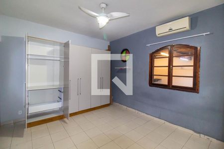 Quarto 1 de casa à venda com 2 quartos, 143m² em Barreto, Niterói