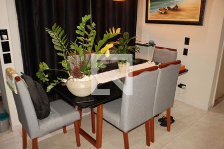Apartamento para alugar com 2 quartos, 54m² em Cemucam, Cotia