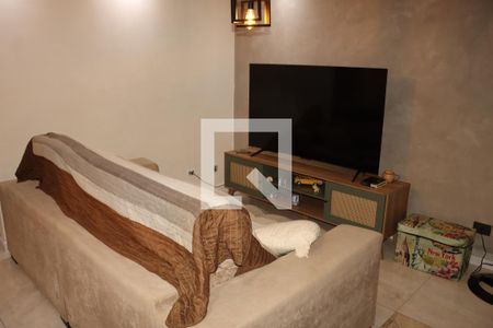 Apartamento para alugar com 2 quartos, 54m² em Cemucam, Cotia