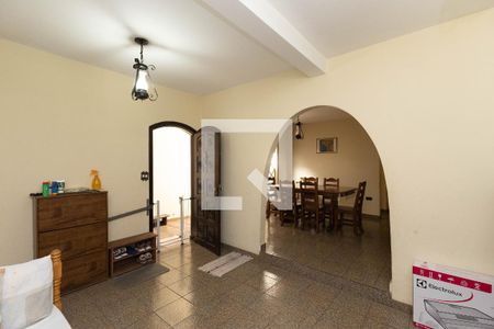 Sala  de casa à venda com 4 quartos, 60m² em Jardim Martins Silva, São Paulo