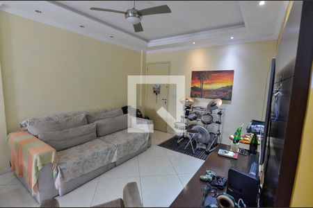 Sala de apartamento à venda com 3 quartos, 72m² em Grajaú, Rio de Janeiro