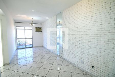 Sala de apartamento para alugar com 2 quartos, 80m² em Ramos, Rio de Janeiro