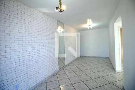 Sala de apartamento para alugar com 2 quartos, 80m² em Ramos, Rio de Janeiro