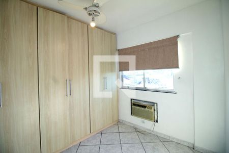Quarto 1 de apartamento para alugar com 2 quartos, 80m² em Ramos, Rio de Janeiro