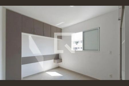 Quarto de apartamento para alugar com 3 quartos, 63m² em Cambuci, São Paulo