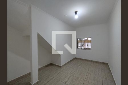 Quarto 2  de casa para alugar com 2 quartos, 40m² em Jardim Patente, São Paulo