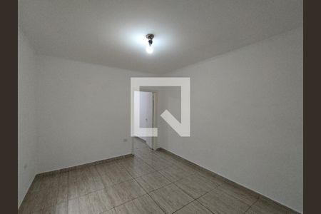 Quarto  de casa para alugar com 2 quartos, 40m² em Jardim Patente, São Paulo