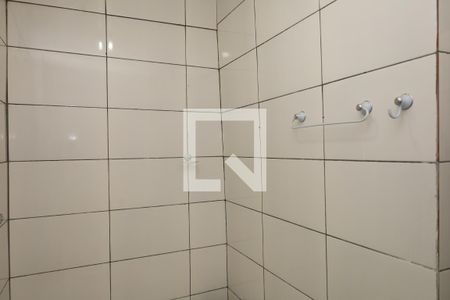 Banheiro de casa para alugar com 1 quarto, 30m² em Cidade Tiradentes, São Paulo