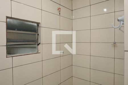Banheiro de casa para alugar com 1 quarto, 30m² em Cidade Tiradentes, São Paulo