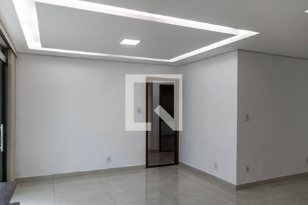 Sala 1 de casa para alugar com 3 quartos, 200m² em Parque São José, Belo Horizonte