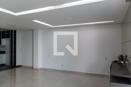 Sala 1 de casa para alugar com 3 quartos, 200m² em Parque São José, Belo Horizonte
