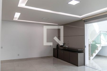Sala 1 de casa para alugar com 3 quartos, 200m² em Parque São José, Belo Horizonte