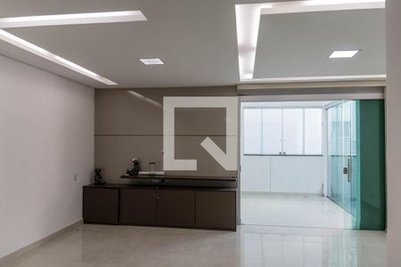 Sala 1 de casa para alugar com 3 quartos, 200m² em Parque São José, Belo Horizonte