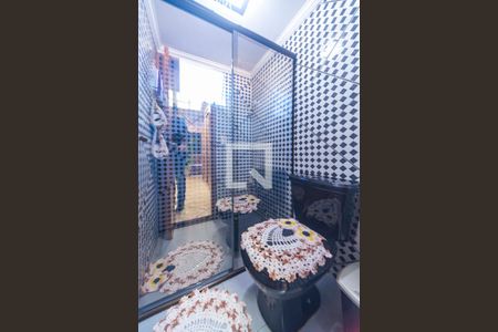 Banheiro  de apartamento à venda com 2 quartos, 55m² em Jardim Alvorada, Santo André